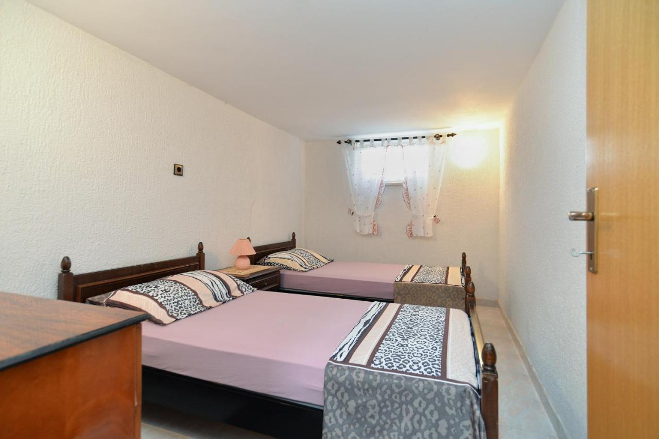 Apartments Vrcevan 811 Medulin Exteriör bild